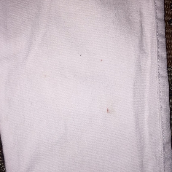 ✅White Hollister Jeans - Picture 2 of 8